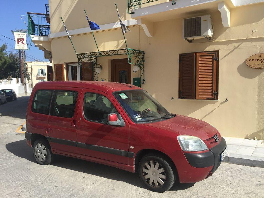 Hotel Pefkakia Park Ermupoli Exteriér fotografie